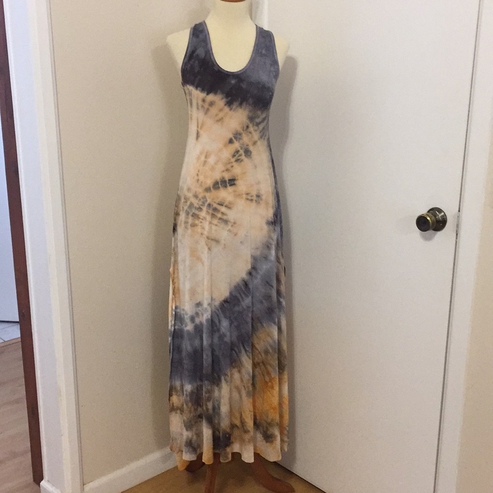 XS NWOT LOVE TANJANE Dress EE32 2627
